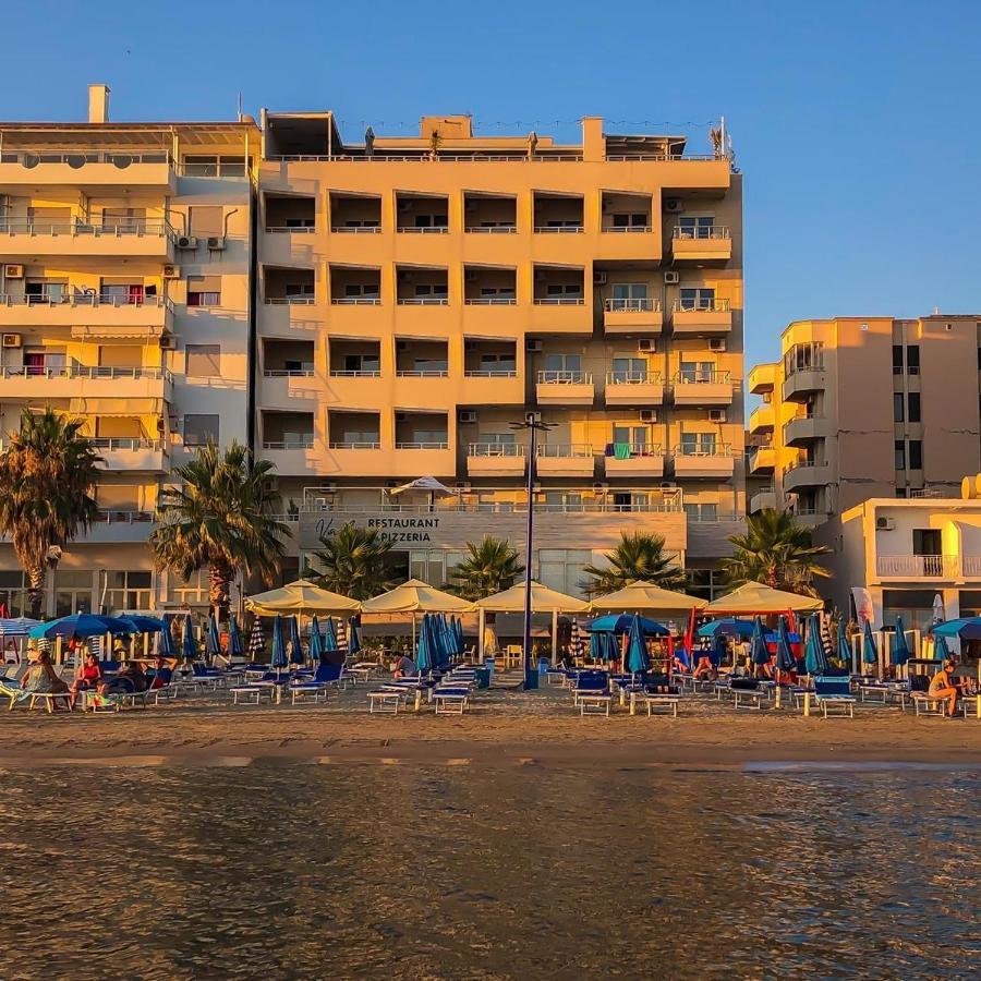 Hotel Vala Durrës Exteriör bild