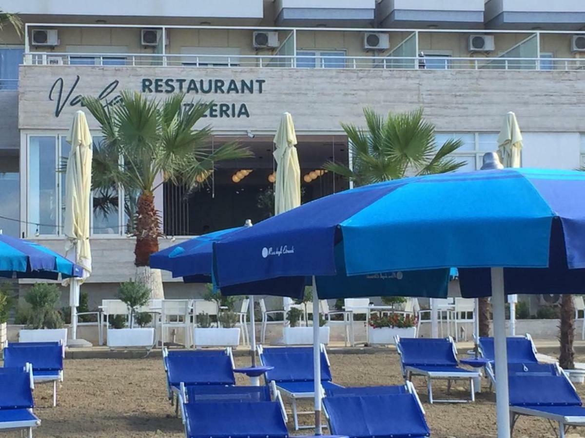 Hotel Vala Durrës Exteriör bild